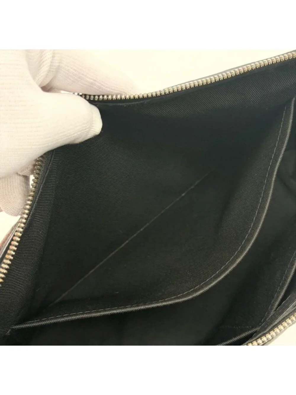 Louis Vuitton Messenger PM Damier Infini Black